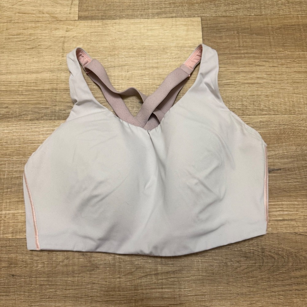 Lululemon In Alignment Straight Strap Bra 36DD Pink Light Support Yoga